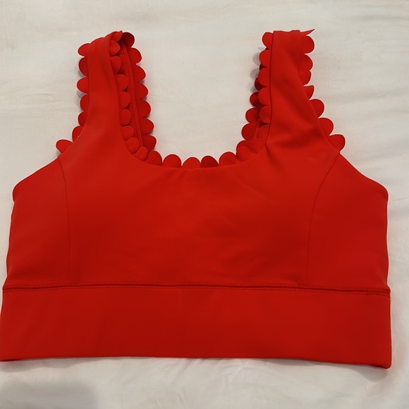 IVL Collective scalloped red leggings (10) and sports bra (8)set. No flaws - Picture 7 of 13